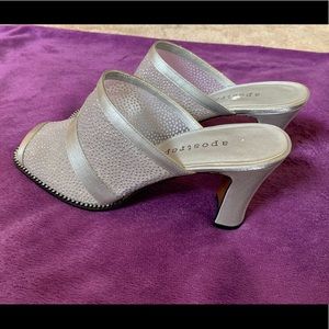 NEW Silver Sparkling Dress Evening Heels